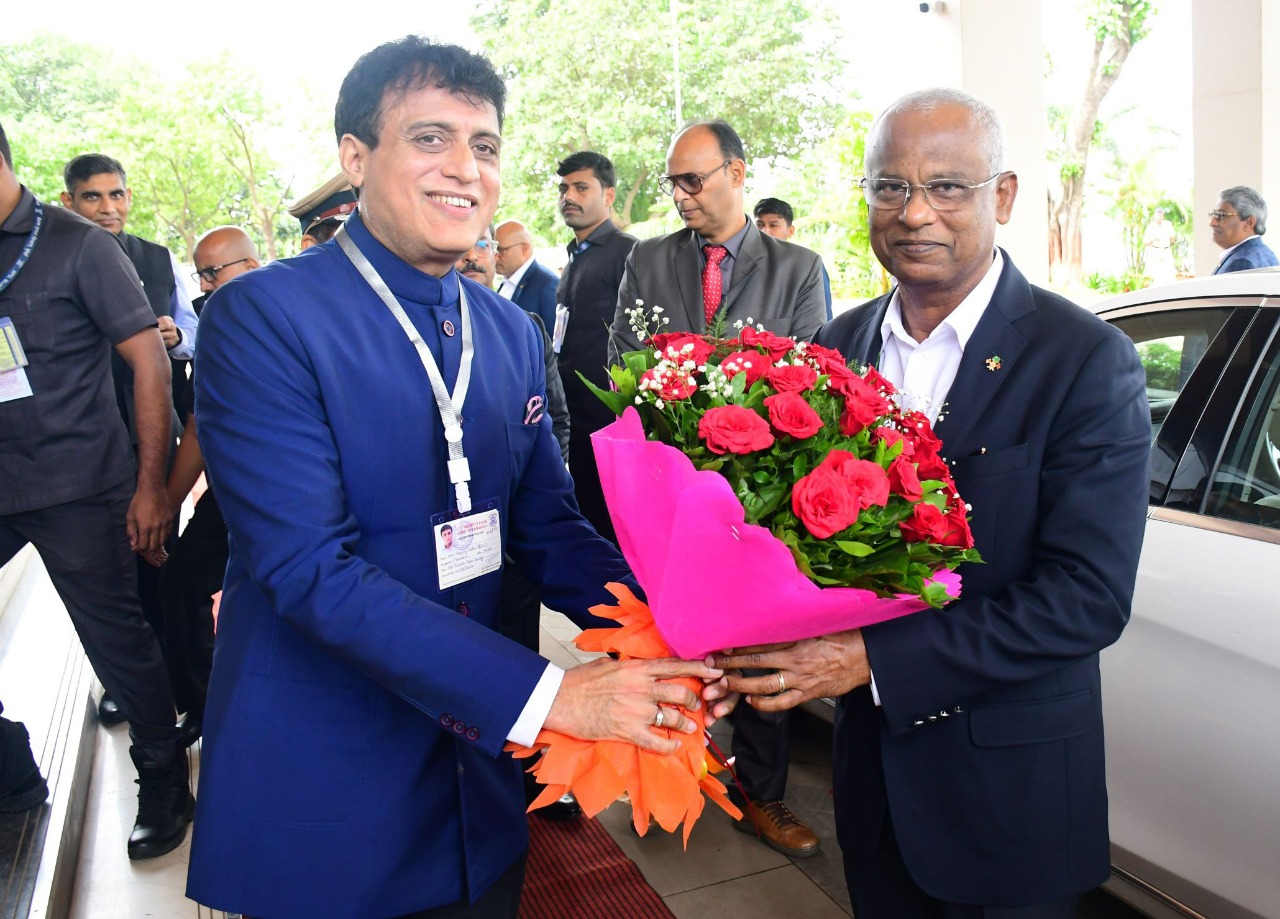 Indian-GRAPEVINE-his-excellency-ibrahim-mohamed-solih-president-the-republic-of-maldives--along-with-senior-dignitari