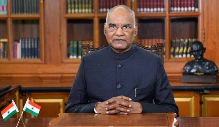 Indian-GRAPEVINE-president-of-india-pays-floral-tributes-to-dr-zakir-hussain-on-his-birth-anniversary