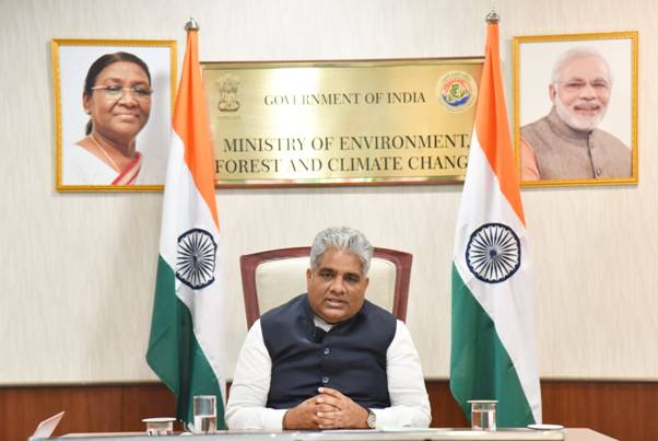 Indian-GRAPEVINE-bhupender-yadav-reviews-clean-air-action-plans-under-national-clean-air-programme