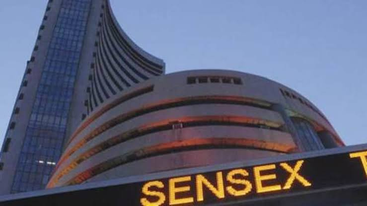 Indian-GRAPEVINE-sensex-rallies-over-500-pts-in-early-trade-nifty-tops-15300