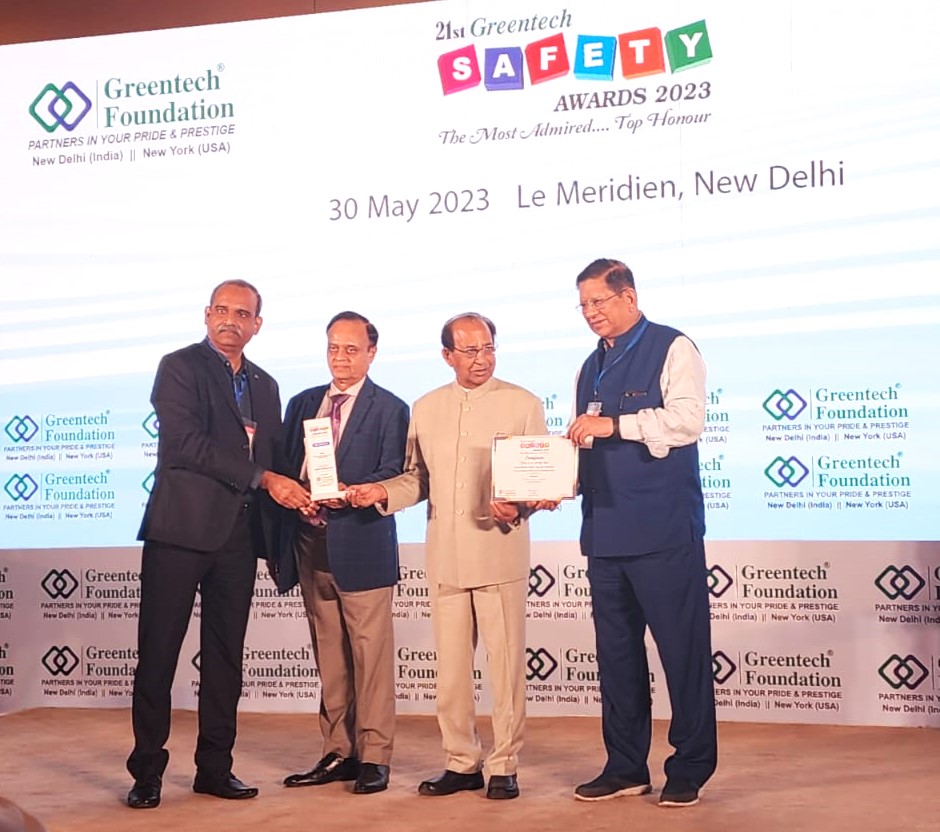 Indian-GRAPEVINE-rinl-presented-the-prestigious--greentech-safety-award-2023