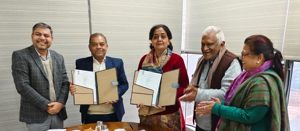 Indian-GRAPEVINE-mou-signed-between-nbcc-and-hindu-college-for-development-of-centre-for-advance-studies