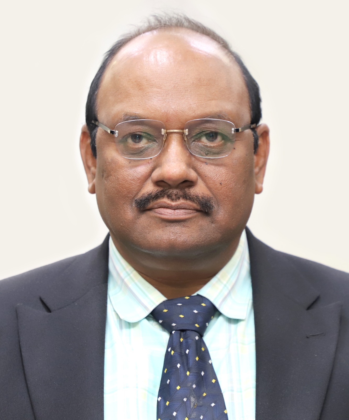 Indian-GRAPEVINE-shri-anil-kumar-singh-takes-over-as-director-commercial-of-nalco