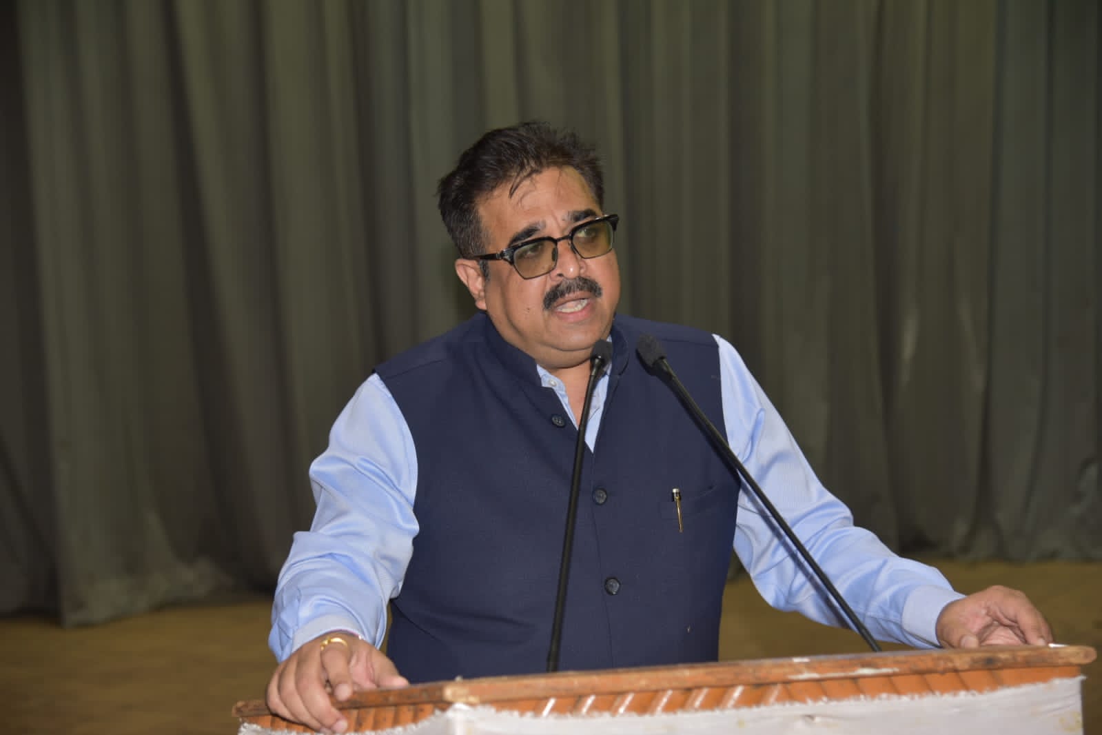 Indian-GRAPEVINE-rinl-can-turn-pat-positive-in-the-1st-quarter-of-fy23-24cmd-rinl