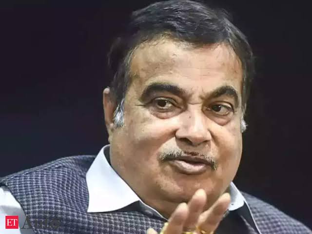 Indian-GRAPEVINE-nitin-gadkari-inaugurates-145-km-long-rail-cum-road-bridge-over-ganga-river-approach-project-on-nh-3