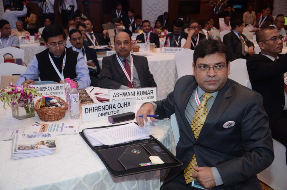 Indian-GRAPEVINE-dhirendra-ojha-designated-as-dg-cbc