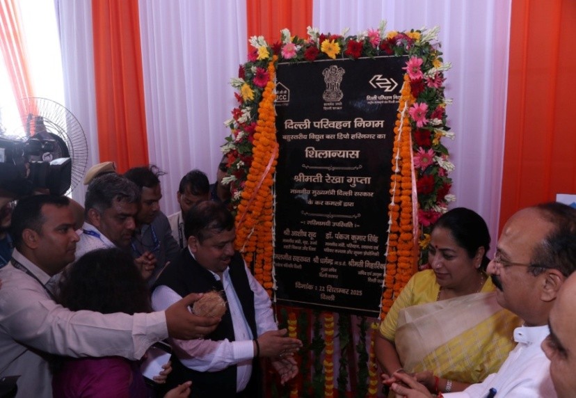 Indian-GRAPEVINE-cm-flags-off-delhis-next-leap-in-ev-revolution-with-hari-nagar-electric-bus-depot-to-be-executed-by-