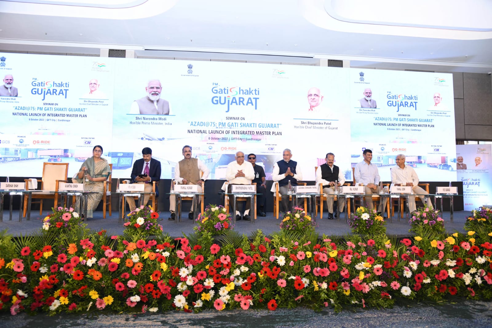 Indian-GRAPEVINE-chief-minister-shri-bhupendrabhai-patel-inaugurated-azadi75--pm-gati-shakti-gujarat-seminar-at-gandh