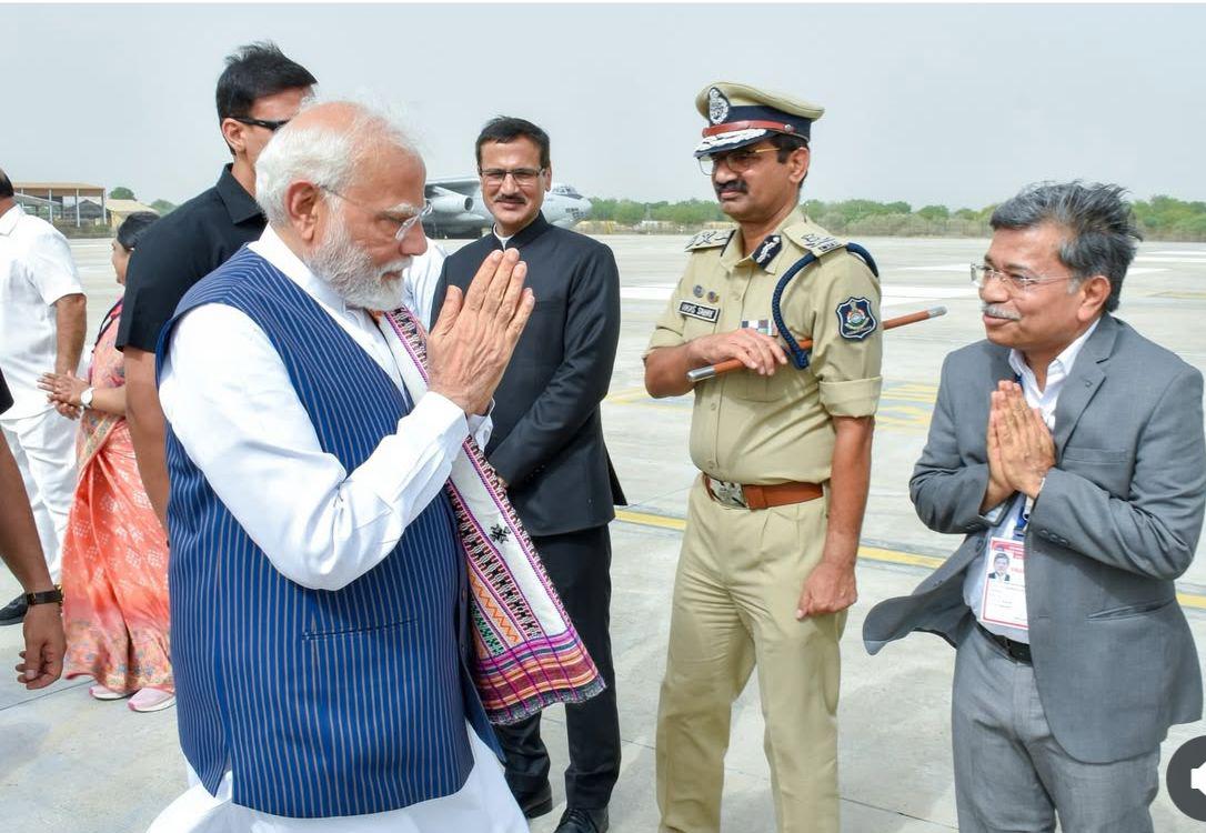 Project-Your-State-honble-prime-minister-shri-narendra-modiji-inaugurates-and-lays-foundation-stone-for-key-development