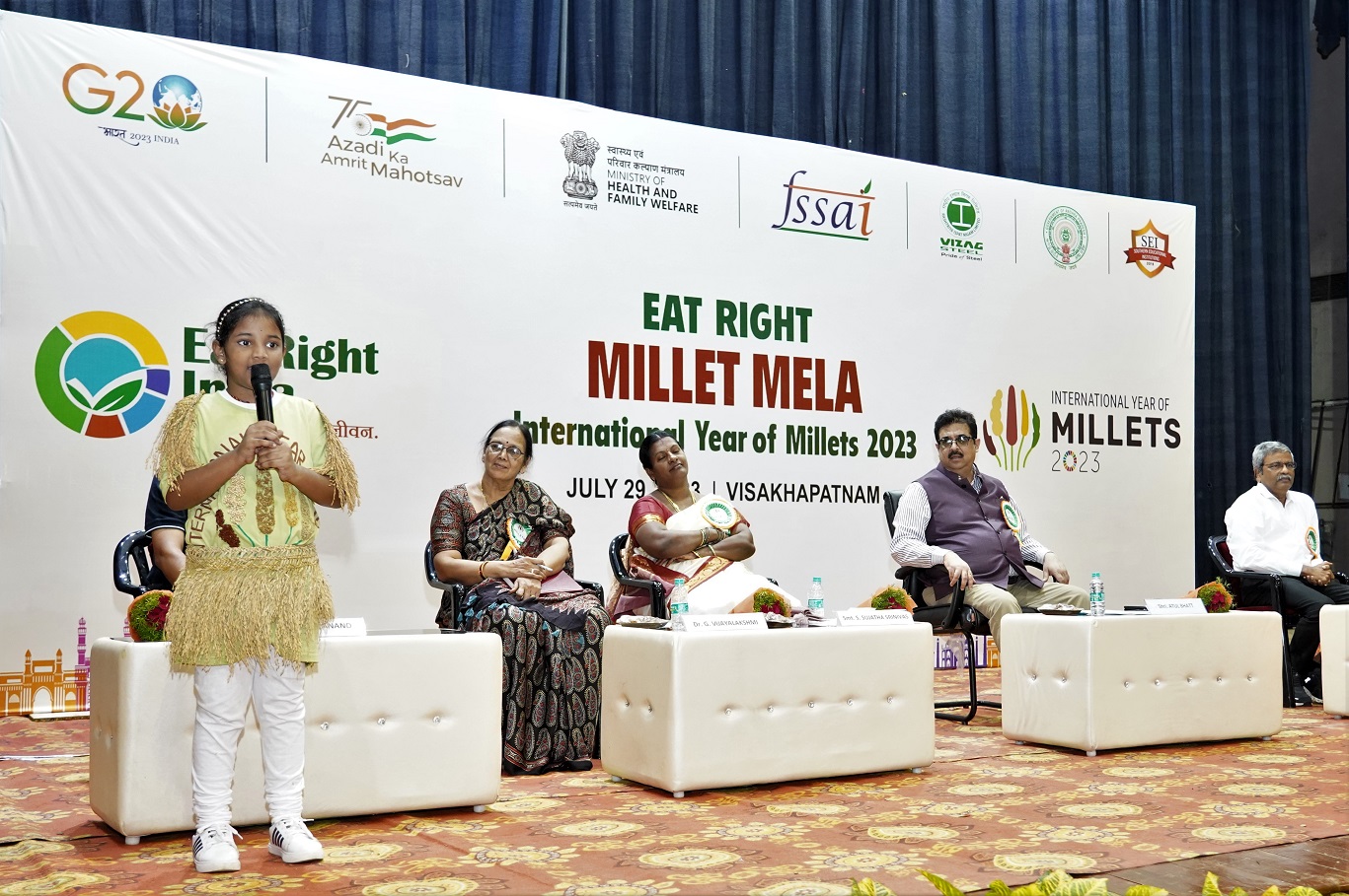 Indian-GRAPEVINE-rinl-and-fssai-jointly-organise-eat-right-walkathon-and-eat-right-millet-mela-at-rinl