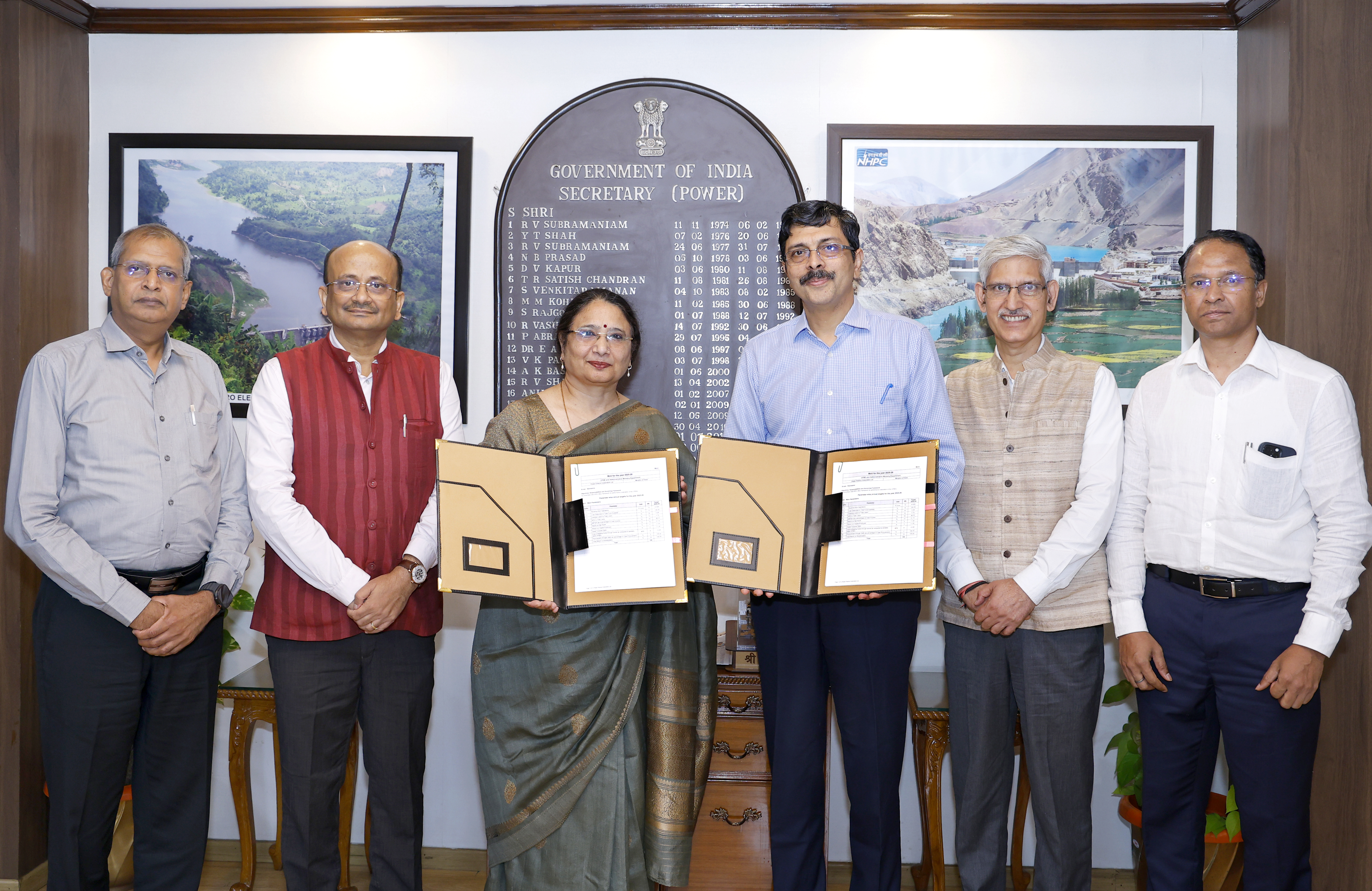 Project-Your-State-pfc-exchanged-mou-with-ministry-of-power-for-fy-2025-26
