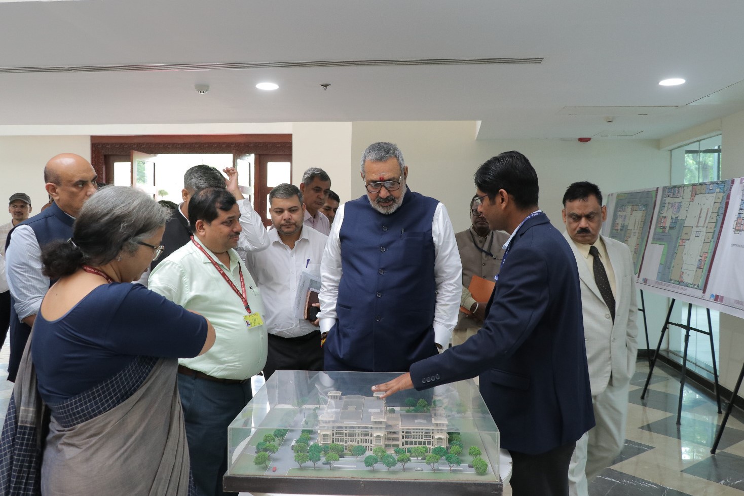 Indian-GRAPEVINE-honble-union-minister-of-textiles-shri-giriraj-singh-visits-nbcc-executed-international-craft-comple