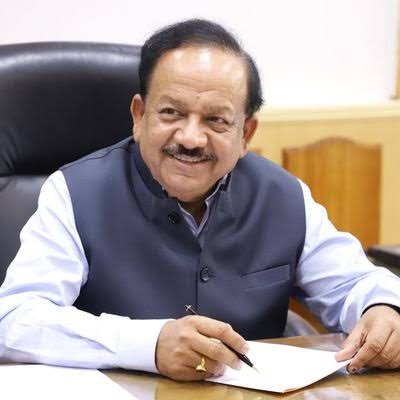 Indian-GRAPEVINE-dr-harsh-vardhan-felicitates-kayakalp-award-to-public-and-private-health-facilities-for-high-standar