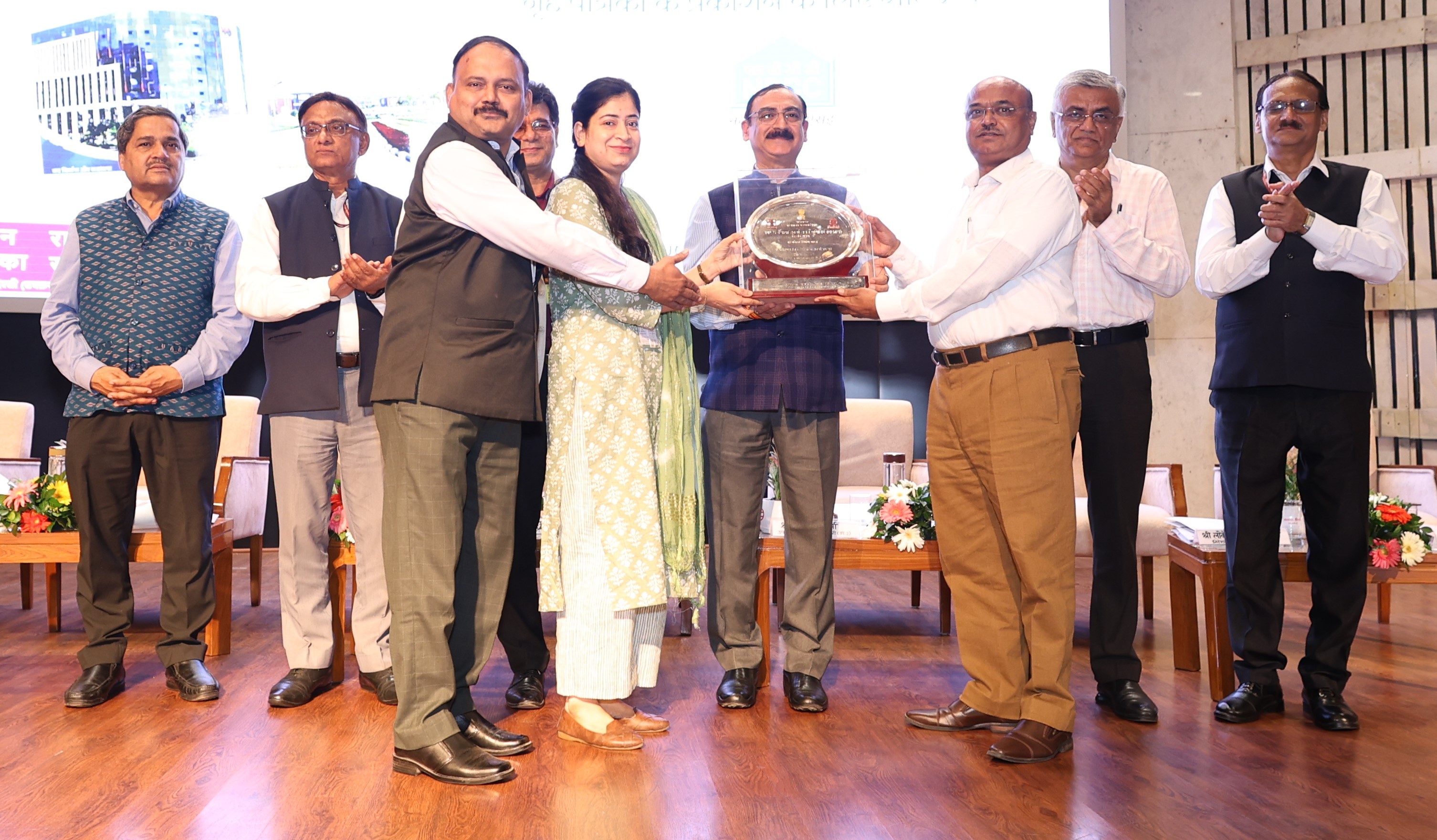 Indian-GRAPEVINE-nbcc-india-limited-awarded-in-various-categories-by-the-town-official-language-implementation--commi
