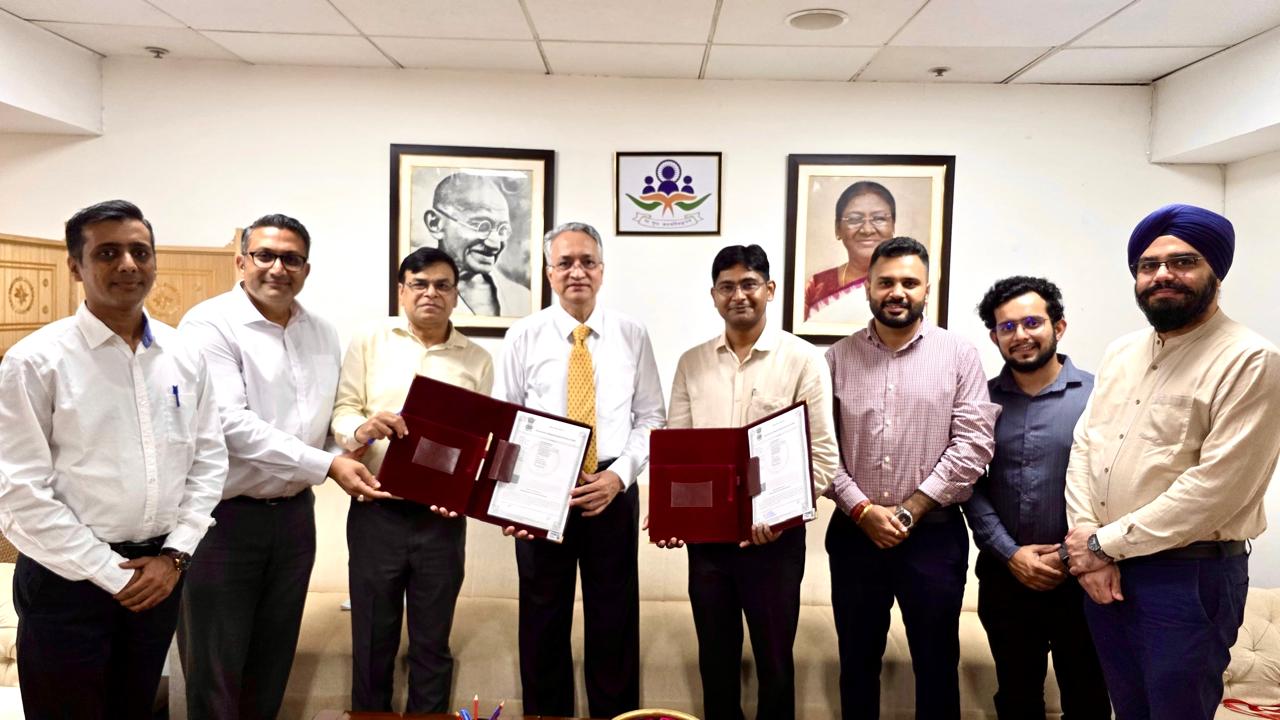 Indian-GRAPEVINE--nbcc-signs-mou-with-lokpal-of-india-for-comprehensive-infrastructure-development-project