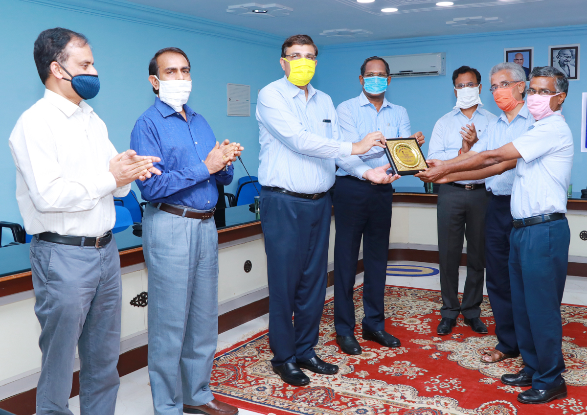 Project-Your-State-nlcil-bags-swachhta-hi-seva-award-for-transforming-neyveli-township-into-plastic-free--green-campus