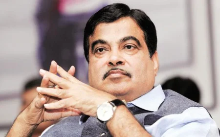 Nitin Gadkari congratulates Team NHAI and the Concessionaire, Rajpath Infracon Pvt. Ltd., on NHAI officially setting 4 Guinness World Records