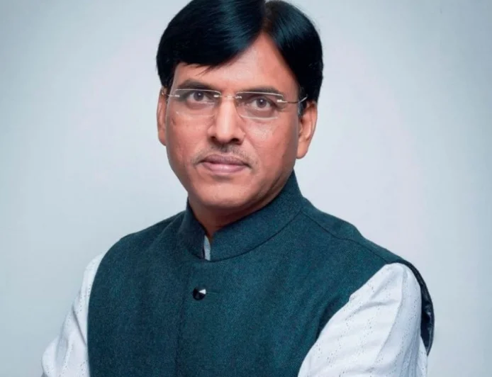 Dr. Mansukh Mandaviya Chairs 239th meeting of Central Board of Trustees (CBT), EPF