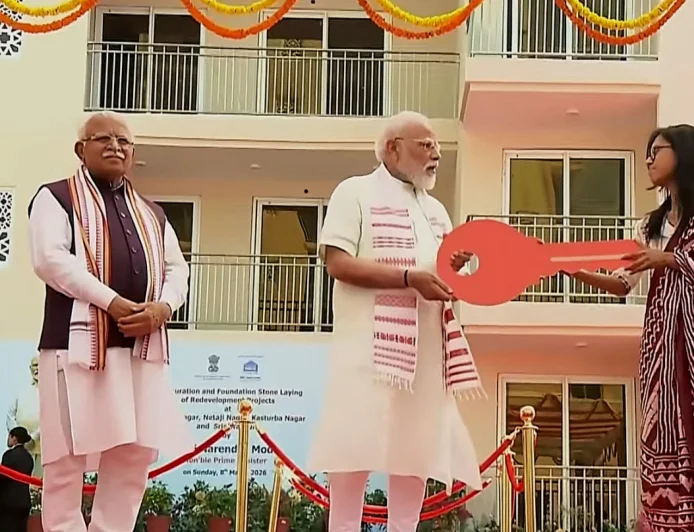 Prime Minister Shri Narendra Modi inaugurates and lays Foundation Stone for Major Housing and Office Infrastructure Projects under Redevelopment of 7 GPRA Colonies in Delhi