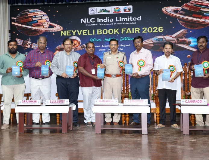 Neyveli Book Fair Day 6: Galaxy of Dignitaries Grace Literary Evening; Eminent Writers Honoured Alongside High-Energy Folk Cultural Finale